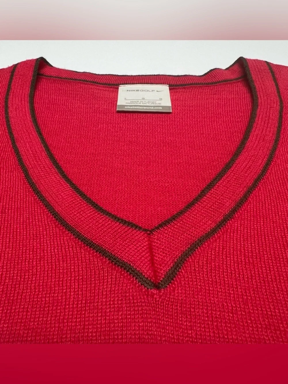 NIKE Golf Red V-Neck Sweater Women’s Large Ribbed Sleeve Lightweight Pullover - Picture 5 of 7